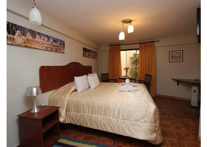 De La Hermoza Hotel 3*