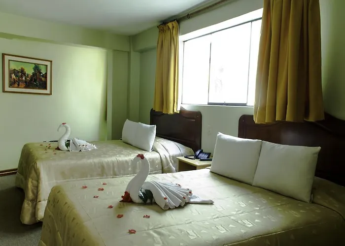 De La Hermoza Hotel 3*